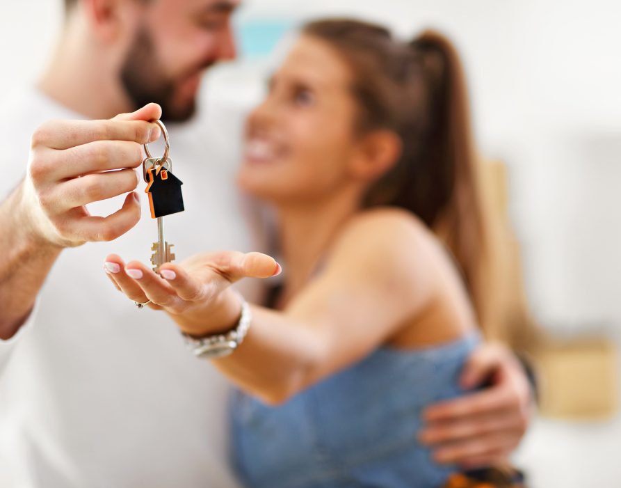 couple moving out